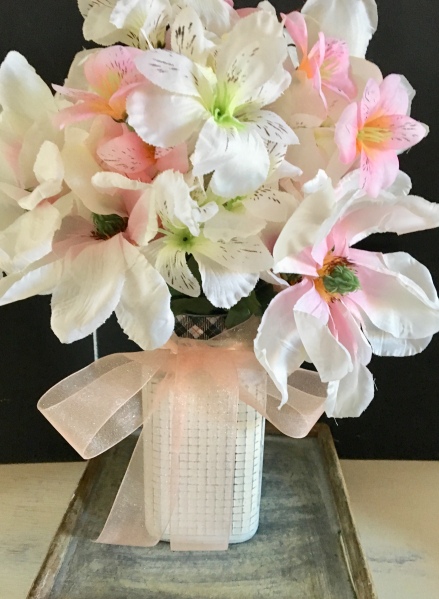 DIY/floral arrangement